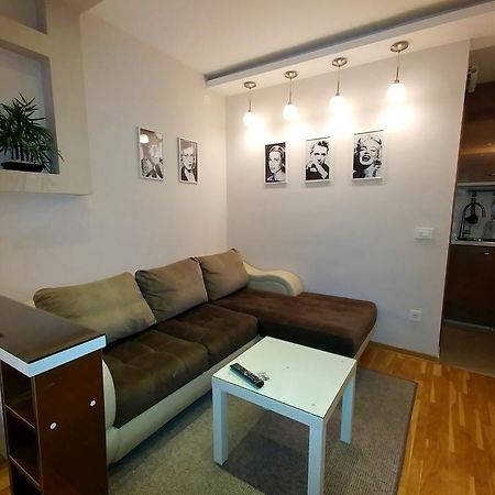 Apartment Oasis Beograd Eksteriør bilde